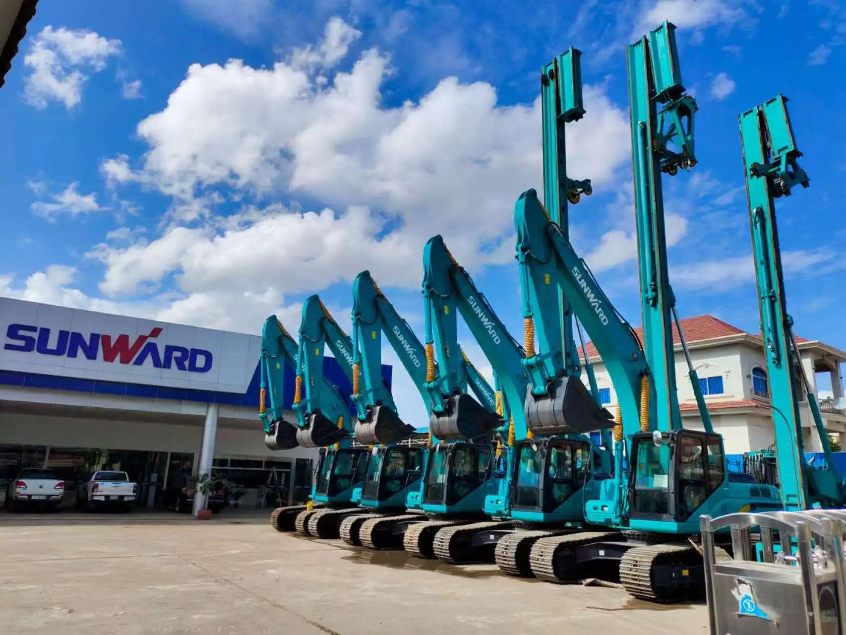 广州工控集团党委书记、董事长景广军率队考察壹定发智能柬埔寨子公司