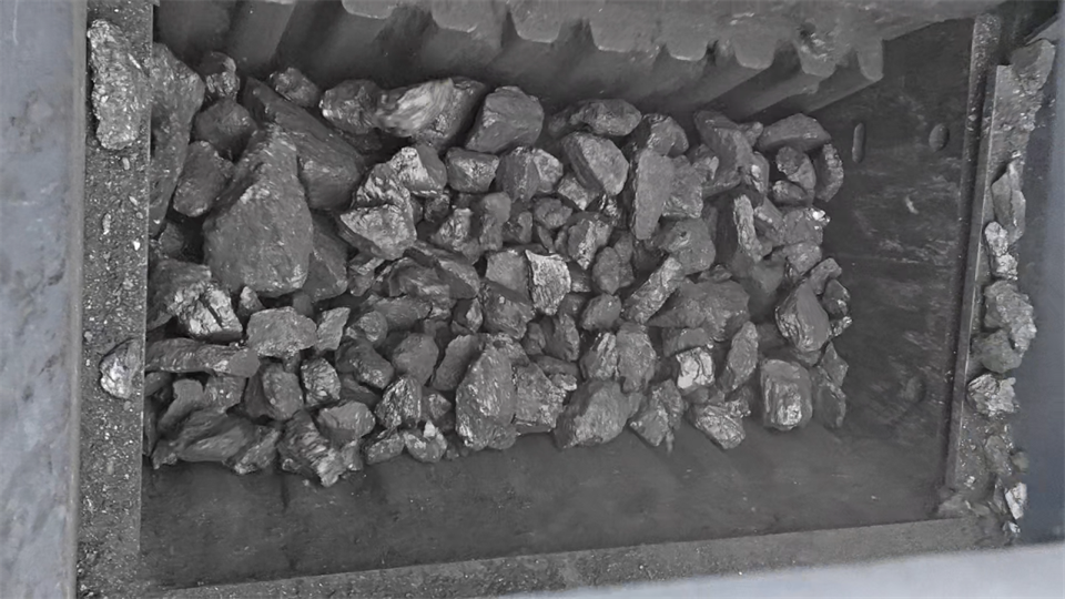 不惧-30℃极寒挑战，，，，壹定发普石勒破碎筛分装备稳固运行！