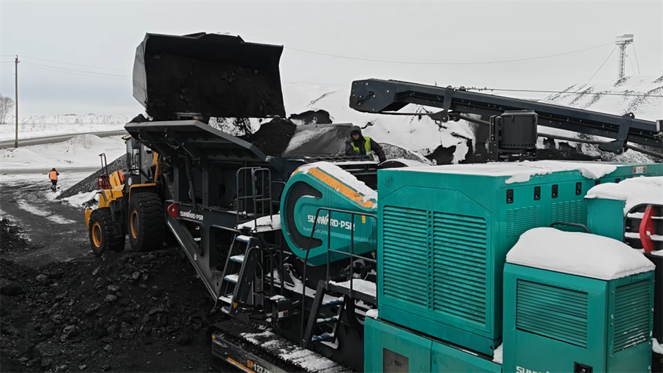 不惧-30℃极寒挑战，，，，壹定发普石勒破碎筛分装备稳固运行！