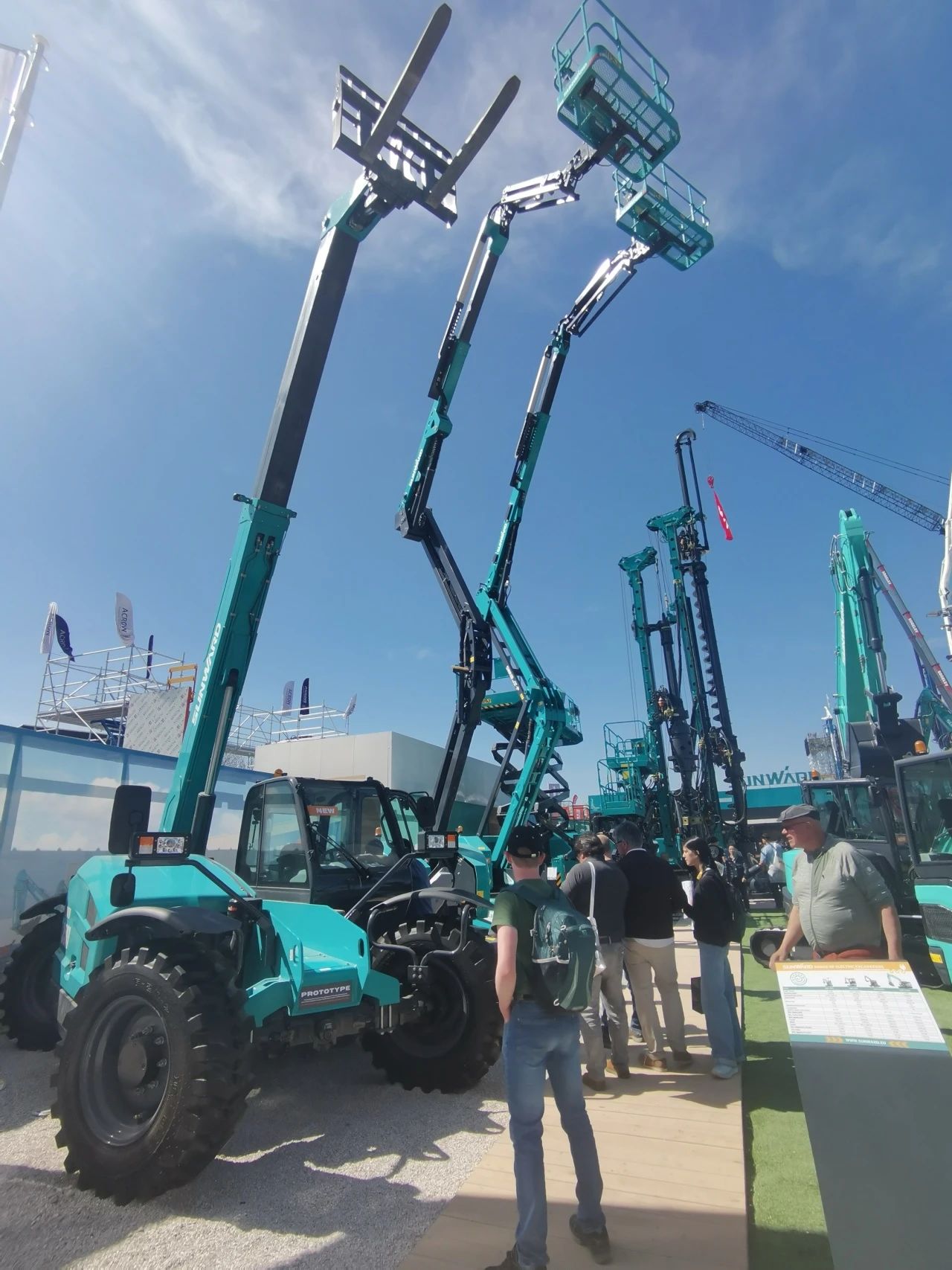壹定发智能高空机械闪灼Bauma 2025！ 新能源手艺与立异产品获全球瞩目