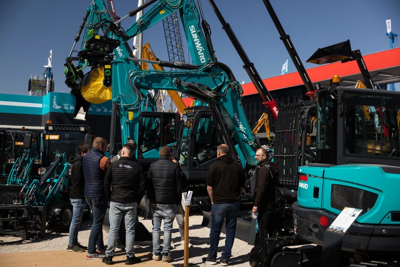 壹定发智能董事长付向东：以绿色智造与全球战略解锁中国工程机械的进阶密码