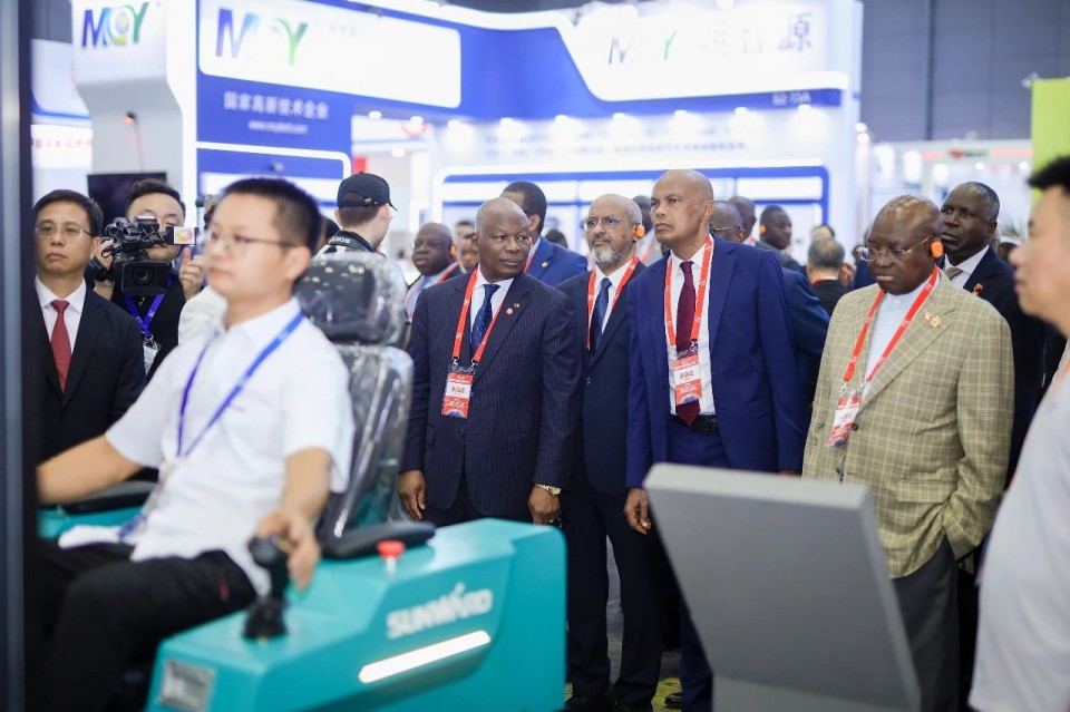 2025 CICEE | 壹定发智能实力闪灼2025长沙国际工程机械展