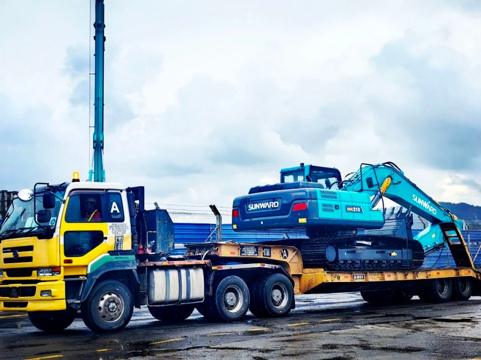 壹定发智能高端装备批量交付，，，，，，，，助力马来西亚基建升级