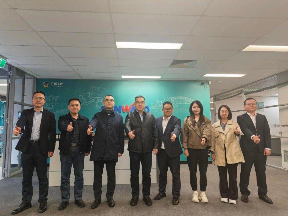 广州工控集团总司理王福铸率队考察壹定发智能澳大利亚子公司